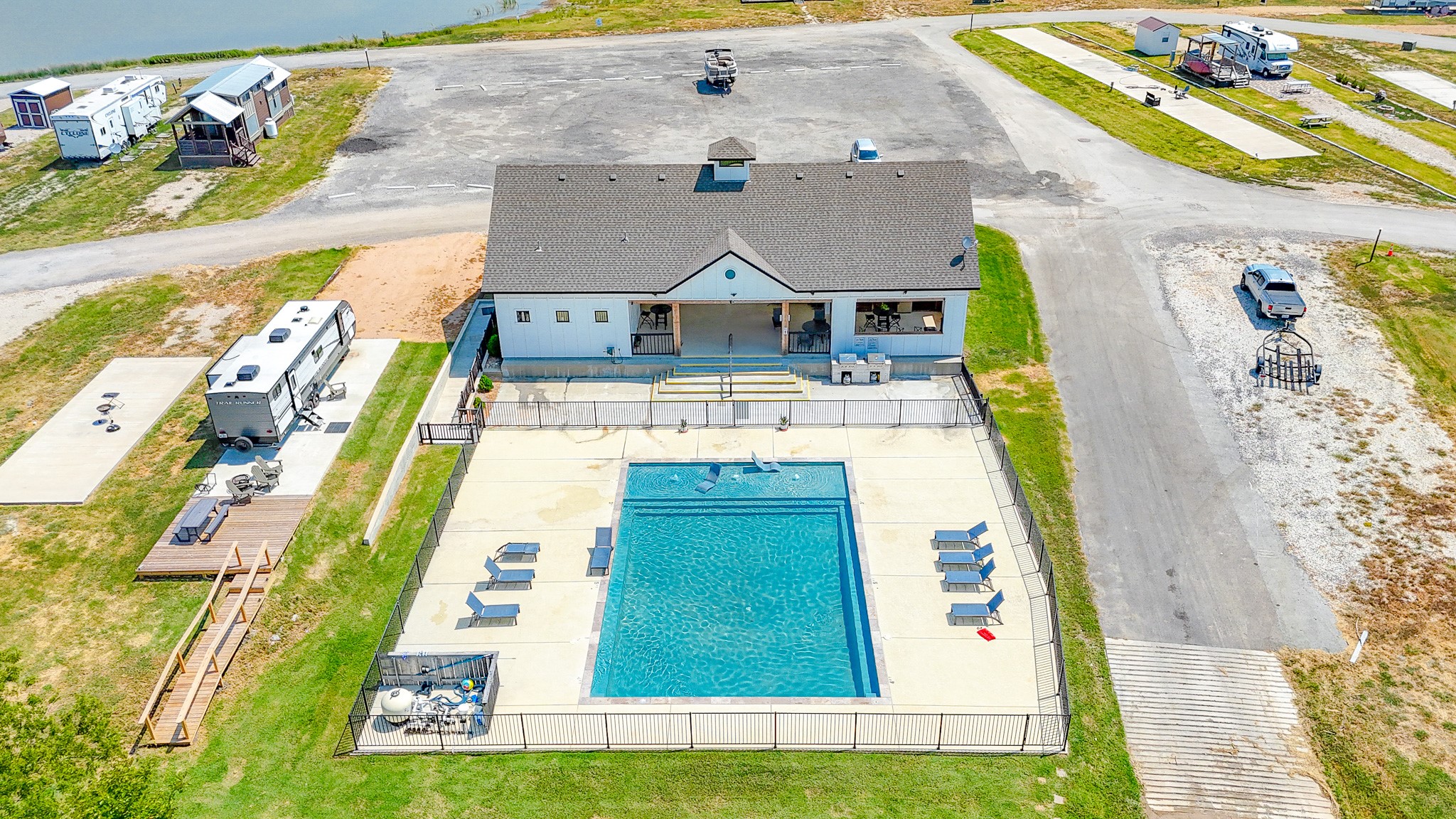 6452 Peninsula Road Kerens TX 75144