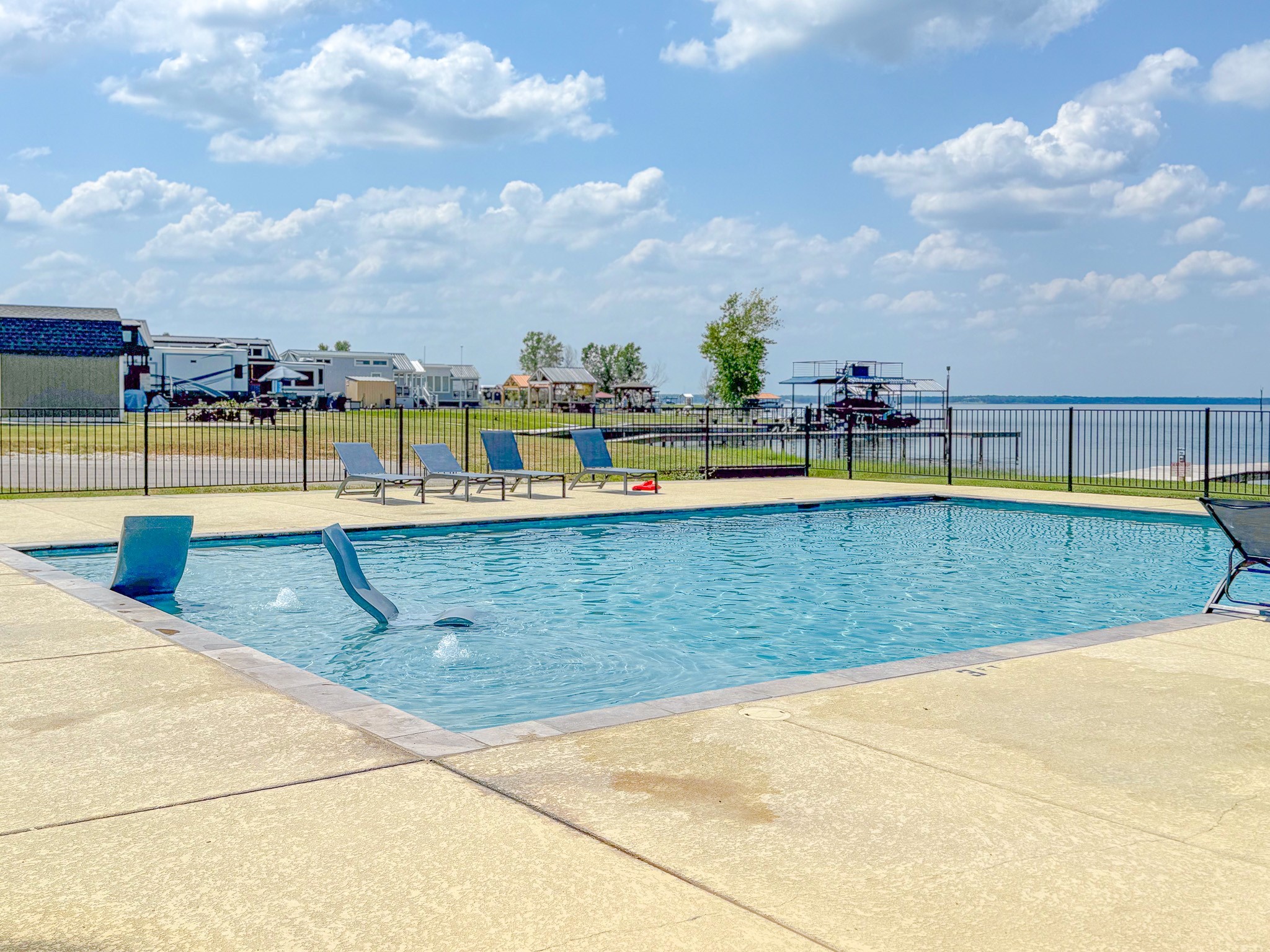 6452 Peninsula Road Kerens TX 75144