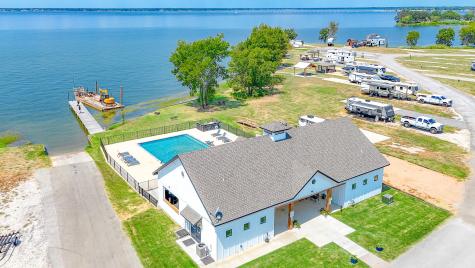 6452 Peninsula Road Kerens TX 75144