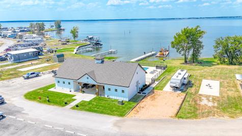 6452 Peninsula Road Kerens TX 75144