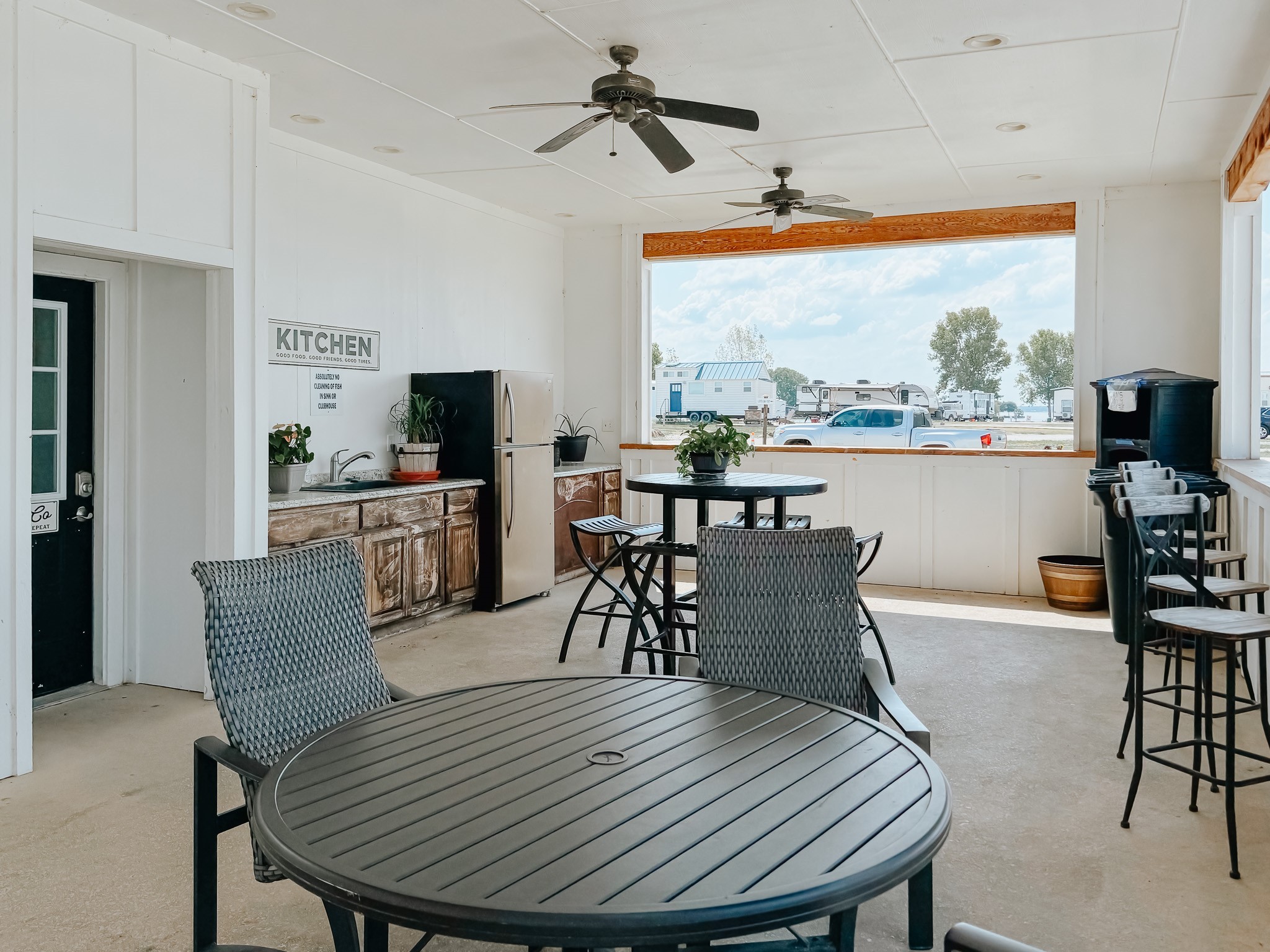 6452 Peninsula Road Kerens TX 75144