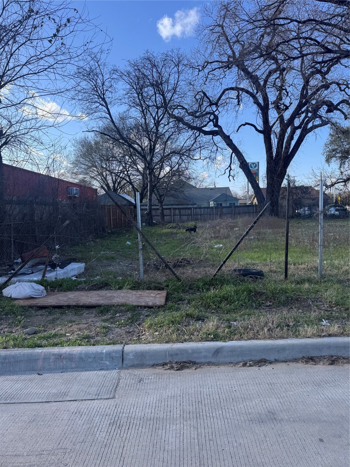 1709 Garden Drive Dallas TX 75215