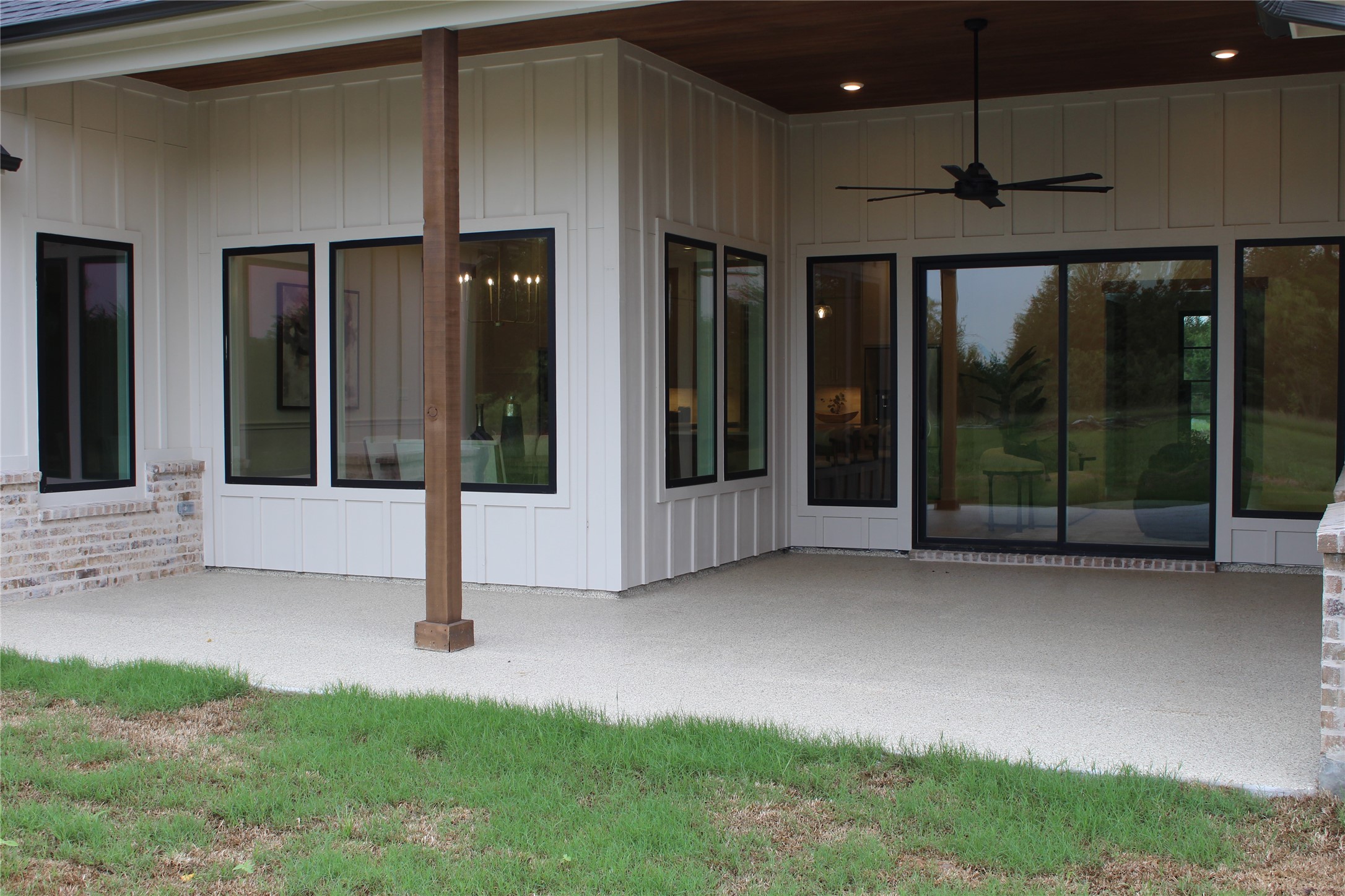 1090 Eagle Pass Royse City TX 75189