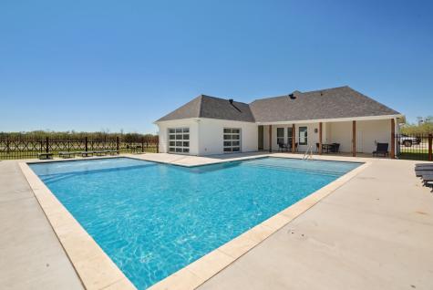 1106 Green Elm Graford TX 76449