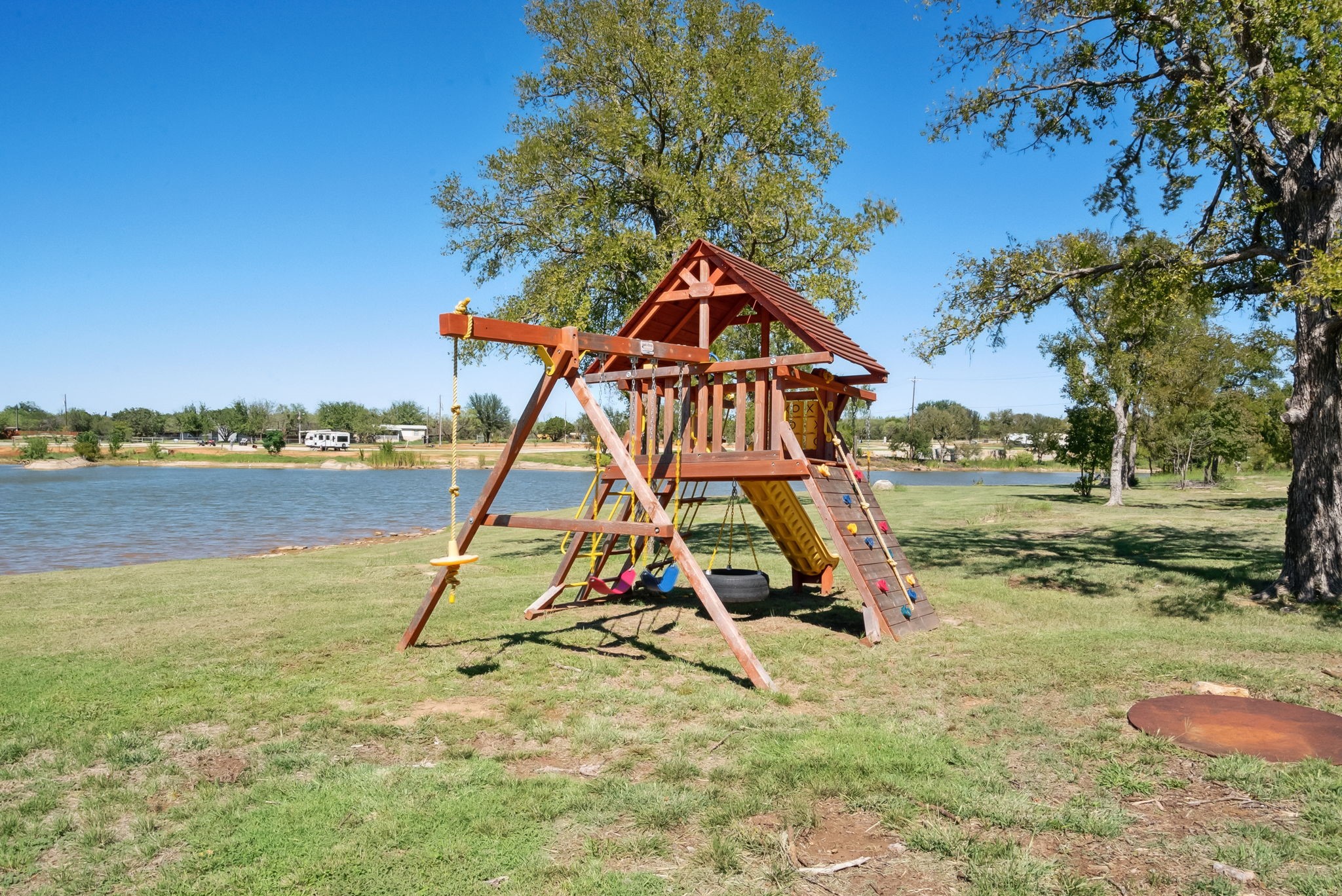 1106 Green Elm Graford TX 76449