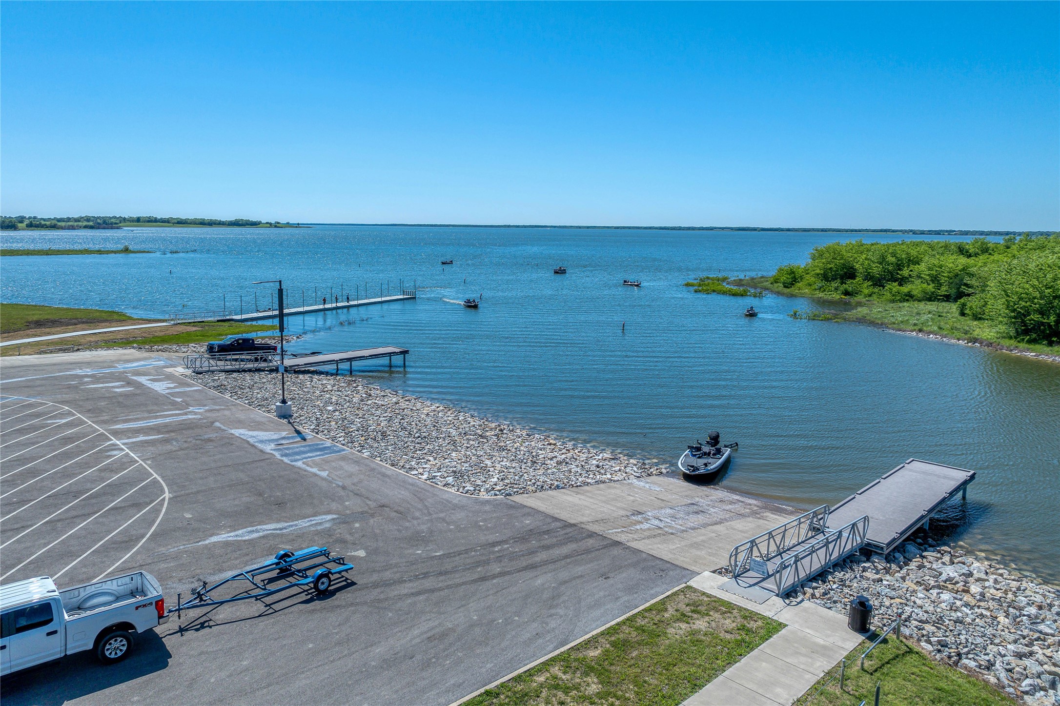 470 Peninsula Drive Honey Grove TX 75446