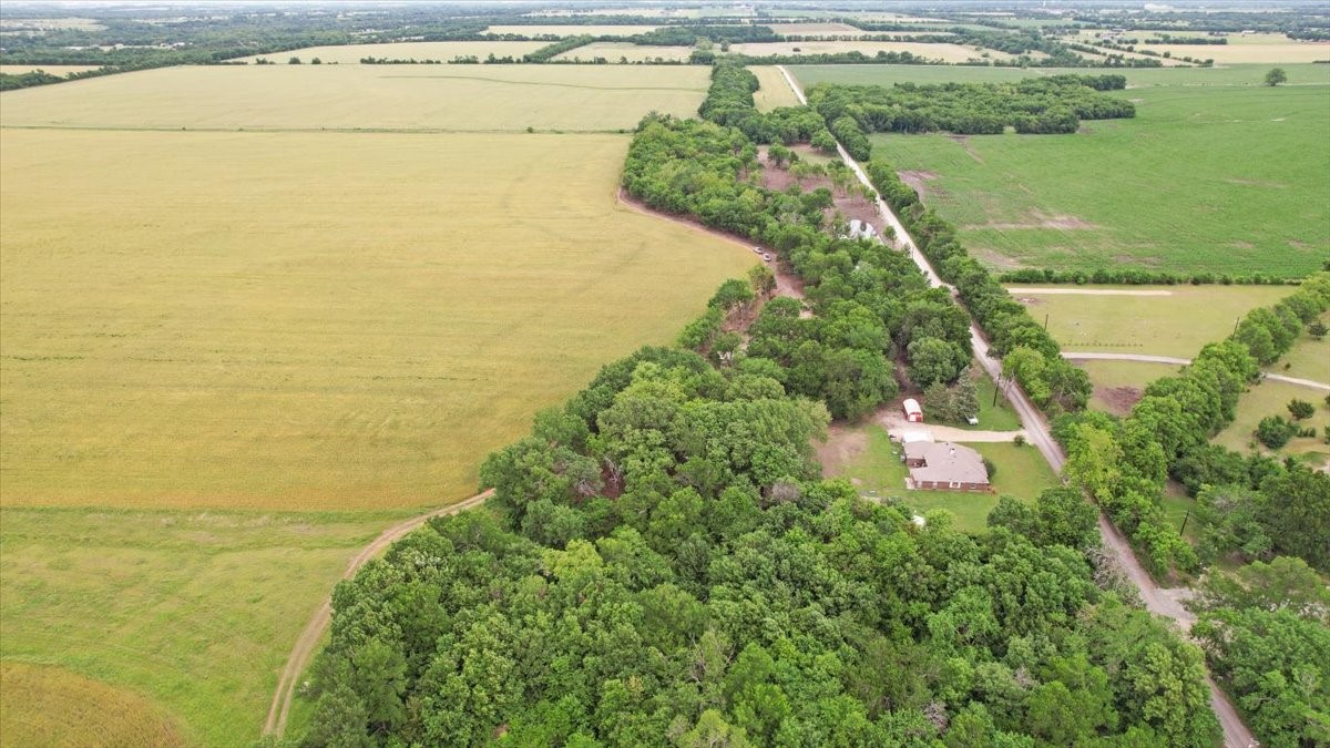 641 Jameson Van Alstyne TX 75495