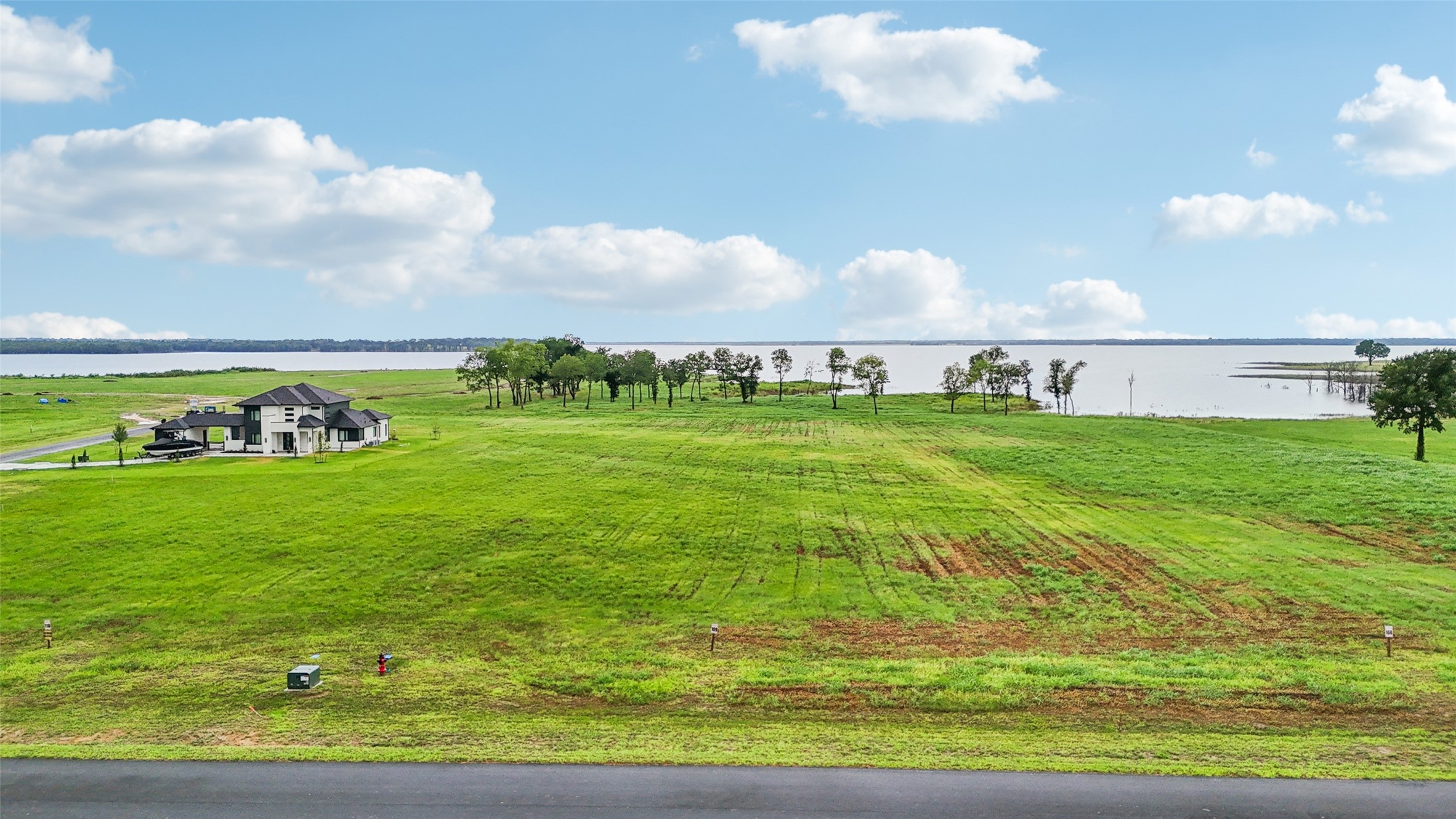 500 Shores Drive Honey Grove TX 75446
