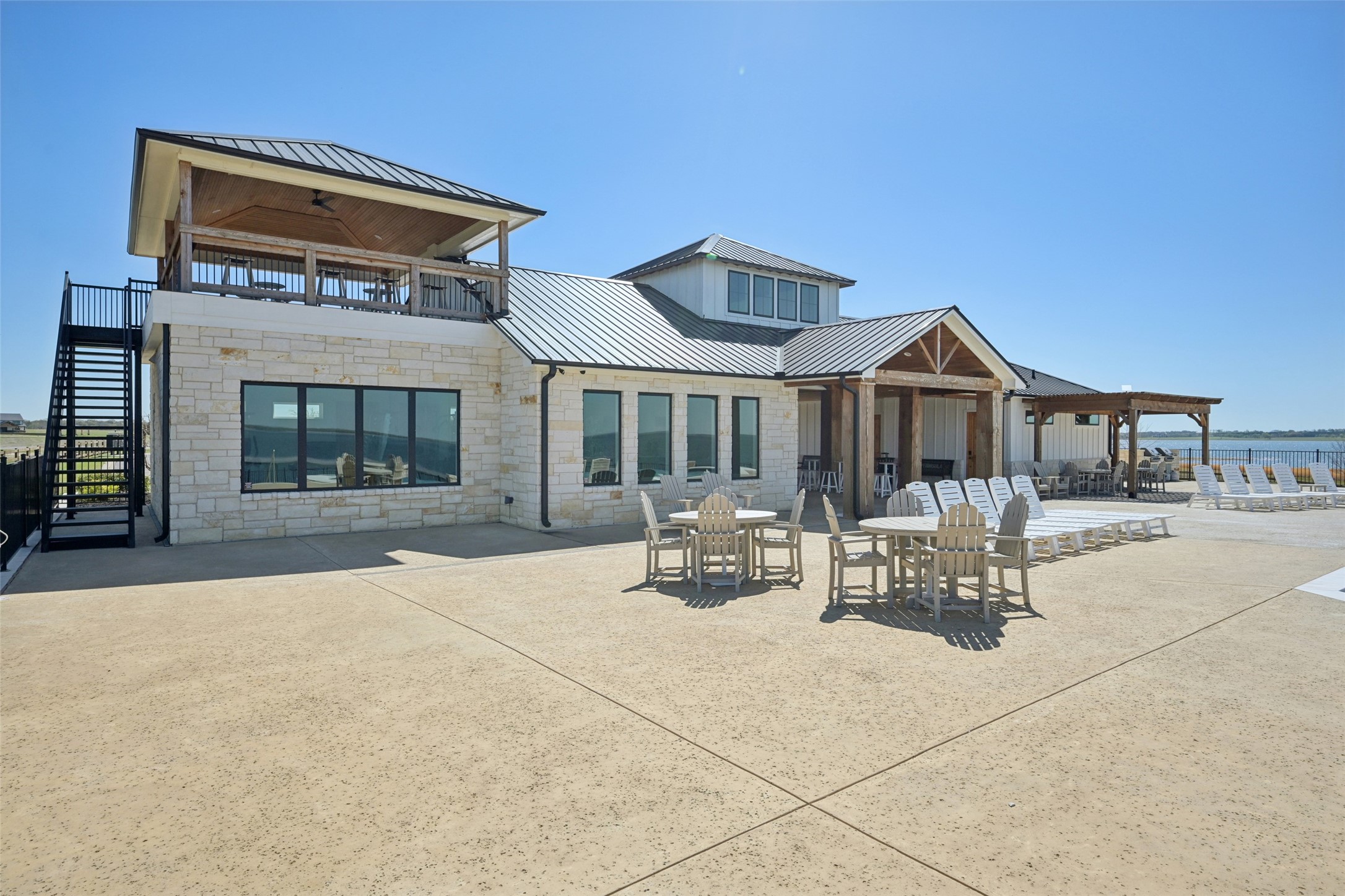 500 Shores Drive Honey Grove TX 75446