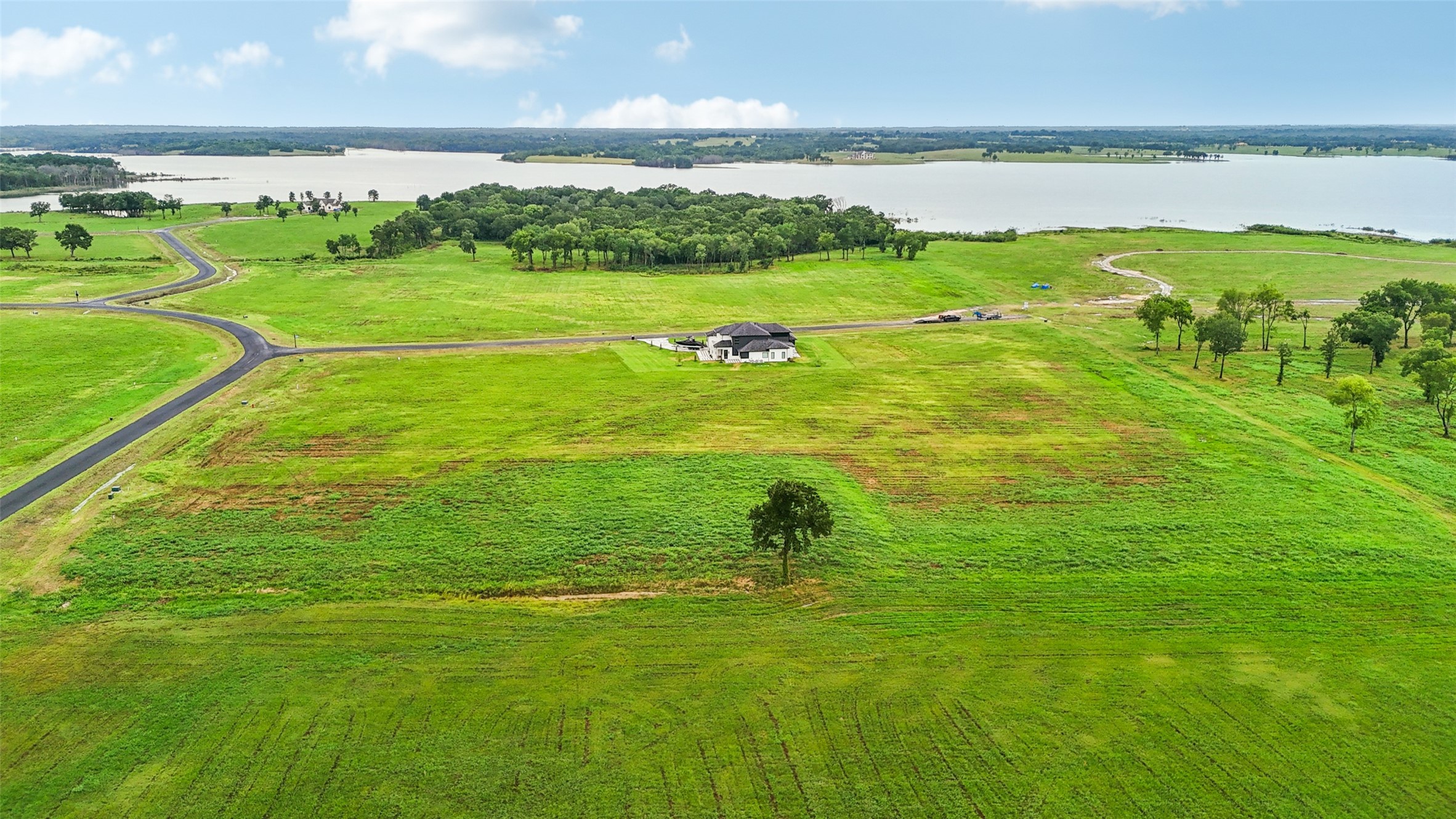 500 Shores Drive Honey Grove TX 75446