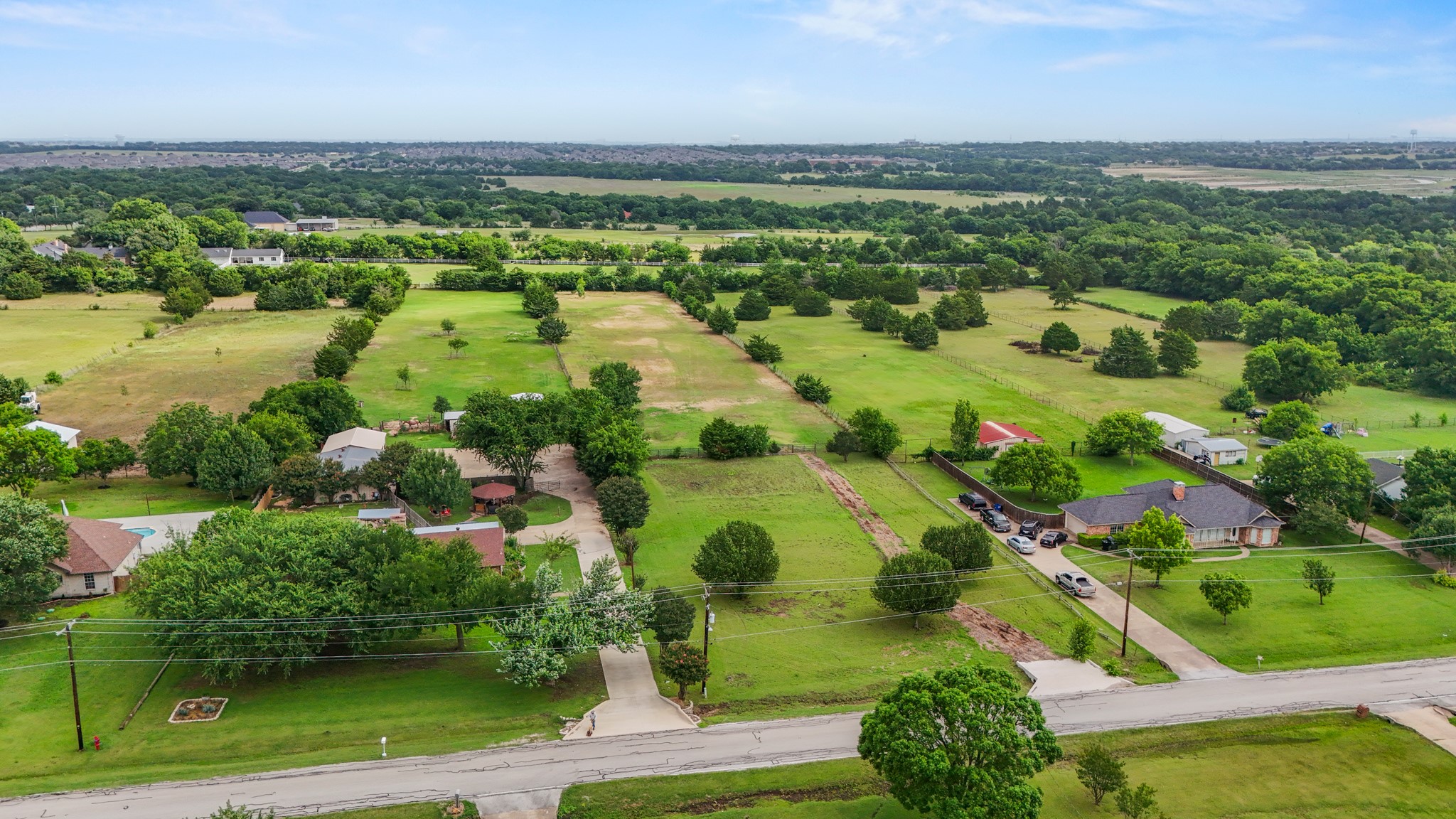 222 Lariat Trail Ovilla TX 75154