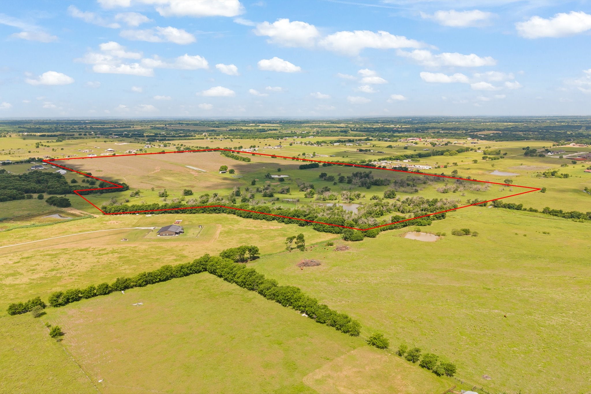 10517 County Road 418 Grandview TX 76050
