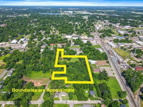 442 Oak Avenue Sulphur Springs TX 75482