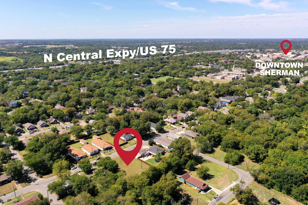1215 S Montgomery Sherman TX 75090