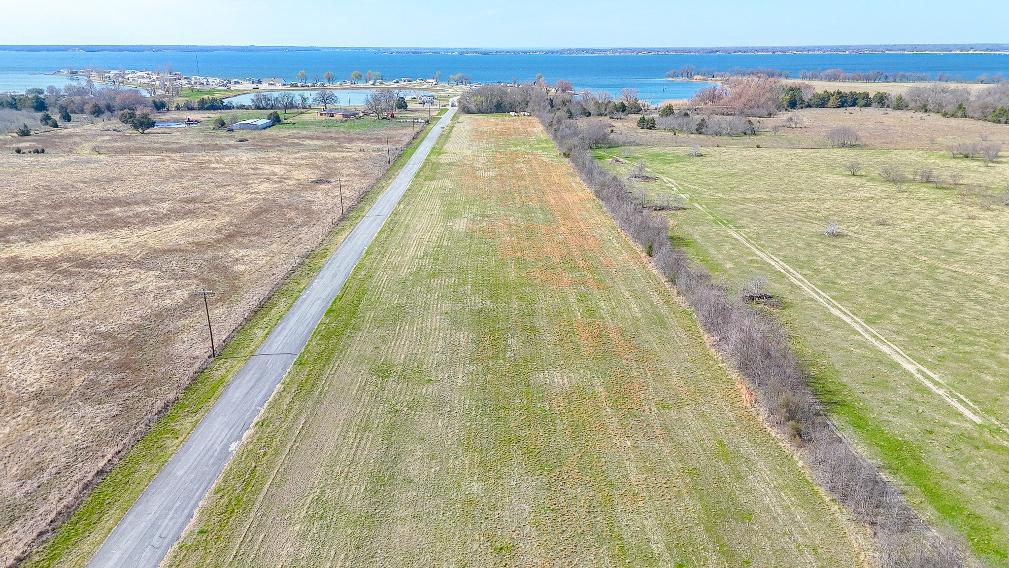 Lot 5 SE Cr 3300 Kerens TX 75144
