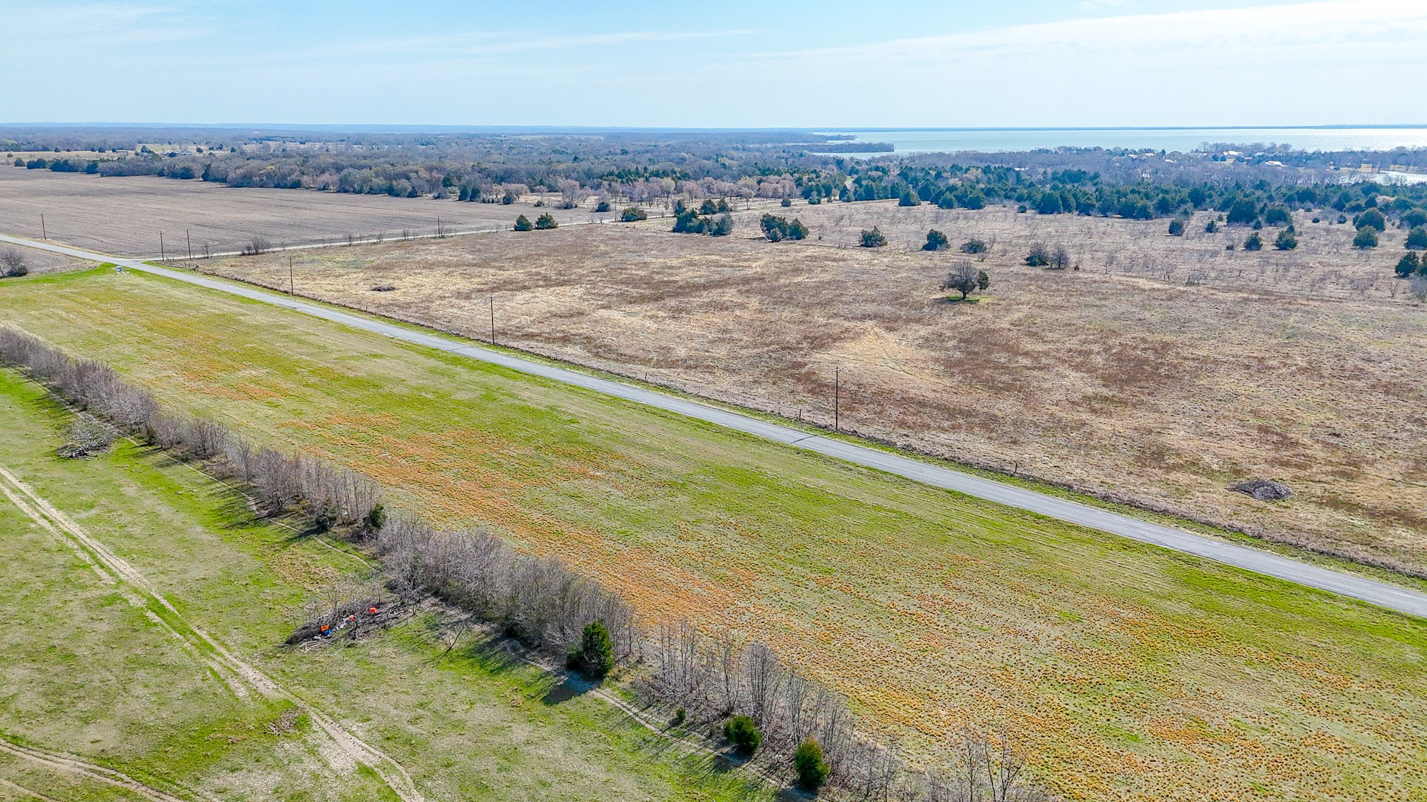 Lot 5 SE Cr 3300 Kerens TX 75144