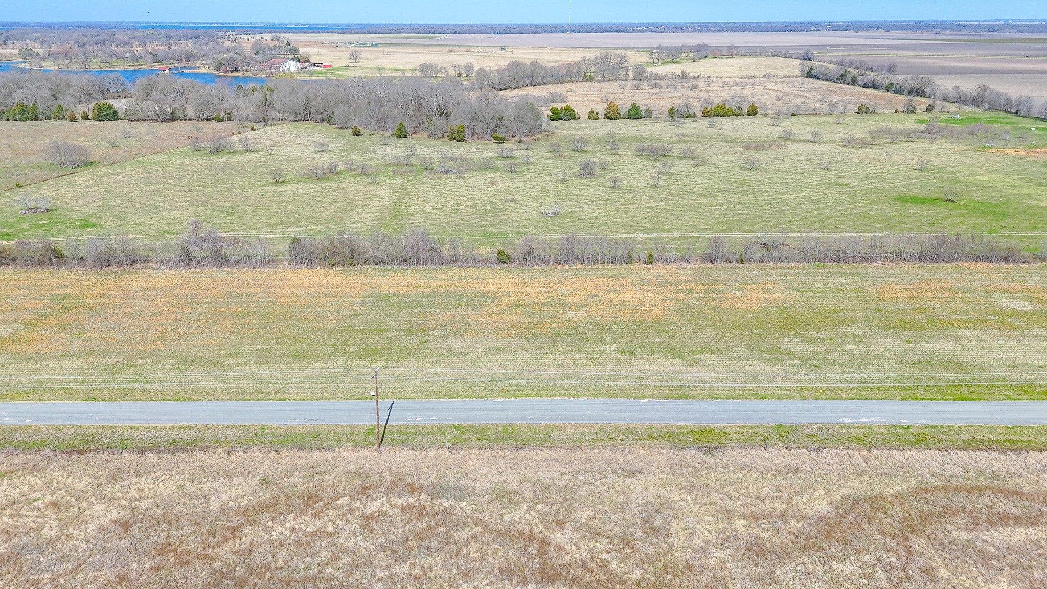 Lot 5 SE Cr 3300 Kerens TX 75144