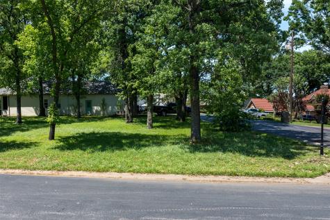 697 Enchanted Isles Drive Mabank TX 75156