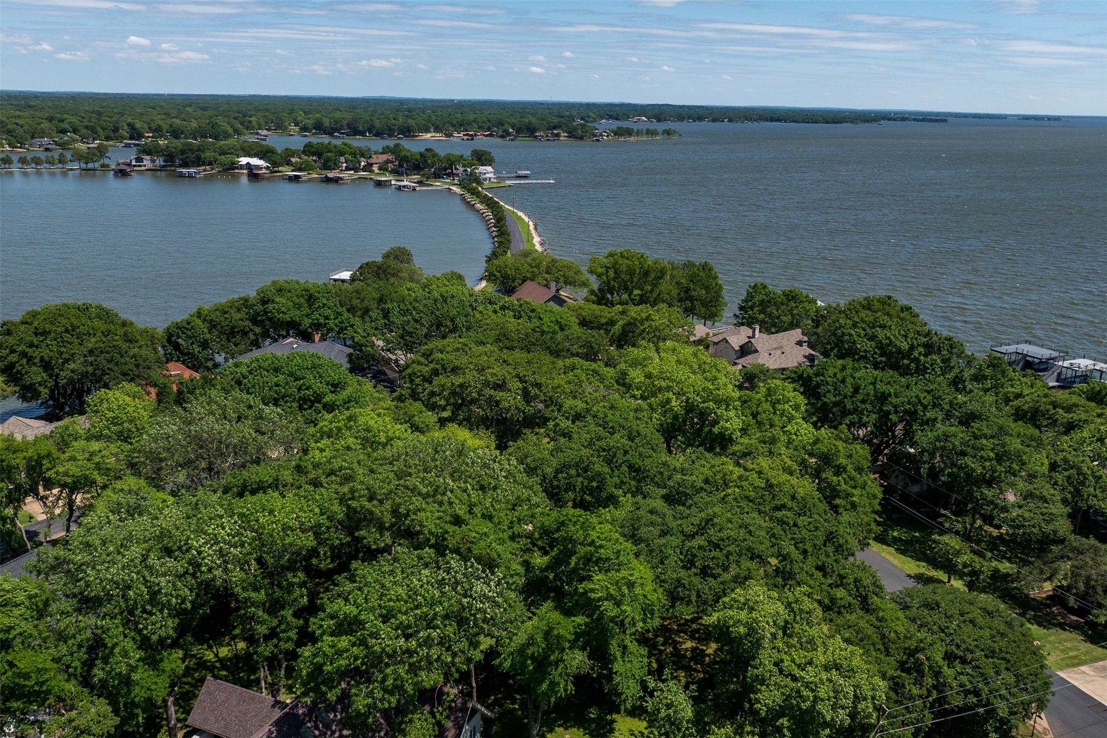 697 Enchanted Isles Drive Mabank TX 75156