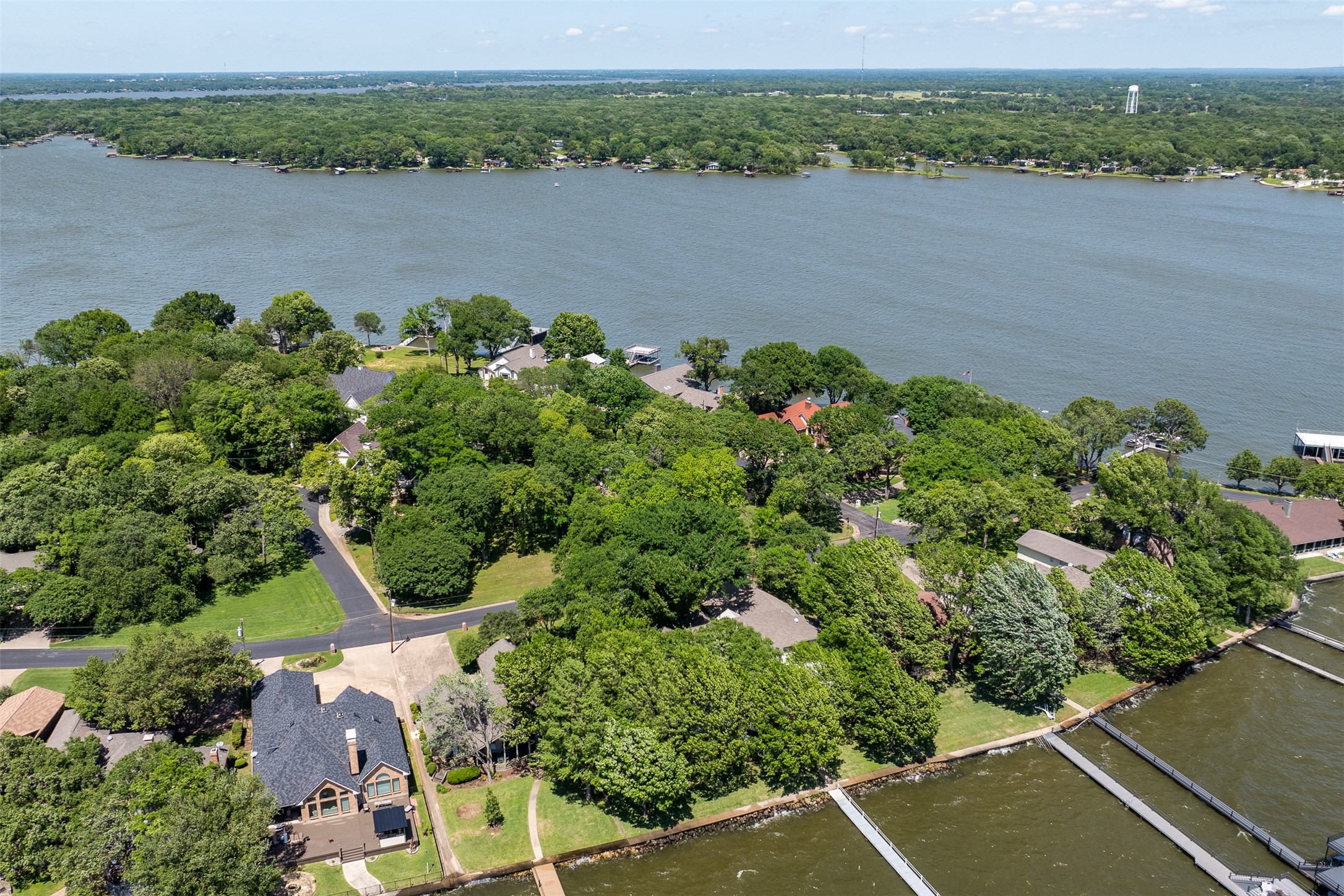 697 Enchanted Isles Drive Mabank TX 75156
