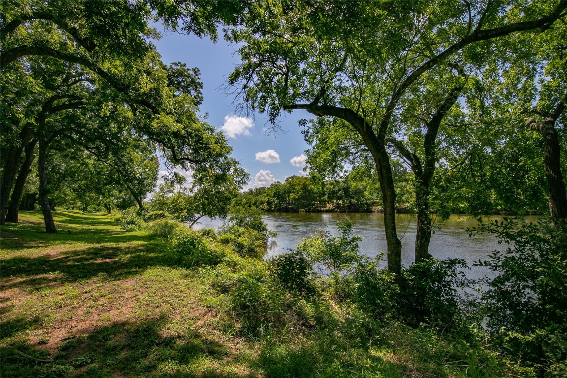 005 Private Road 213 Whitney TX 76692