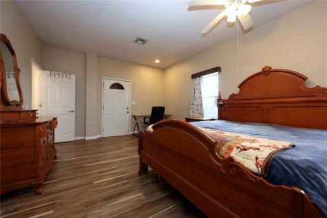 21481 SW County Road 4040 Dawson TX 76639