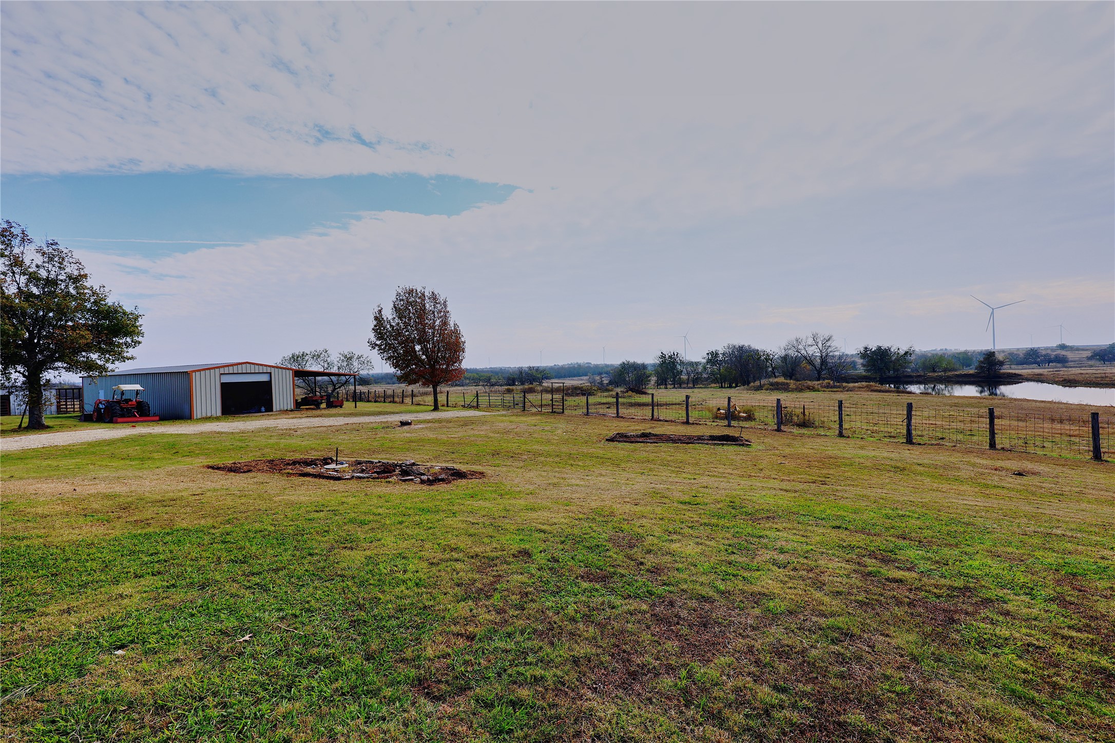 21481 SW County Road 4040 Dawson TX 76639