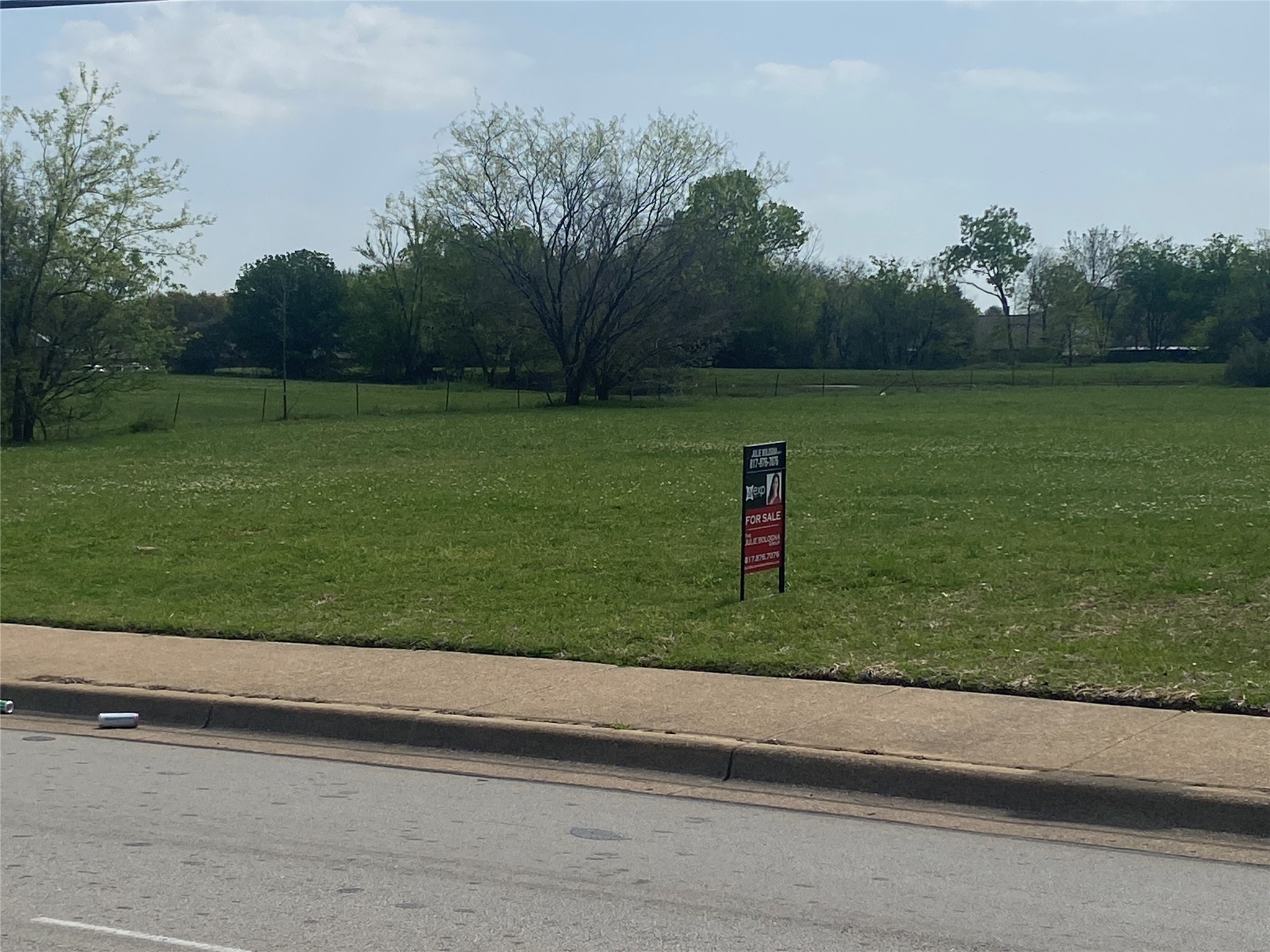 3708 Harwood Road Bedford TX 76021