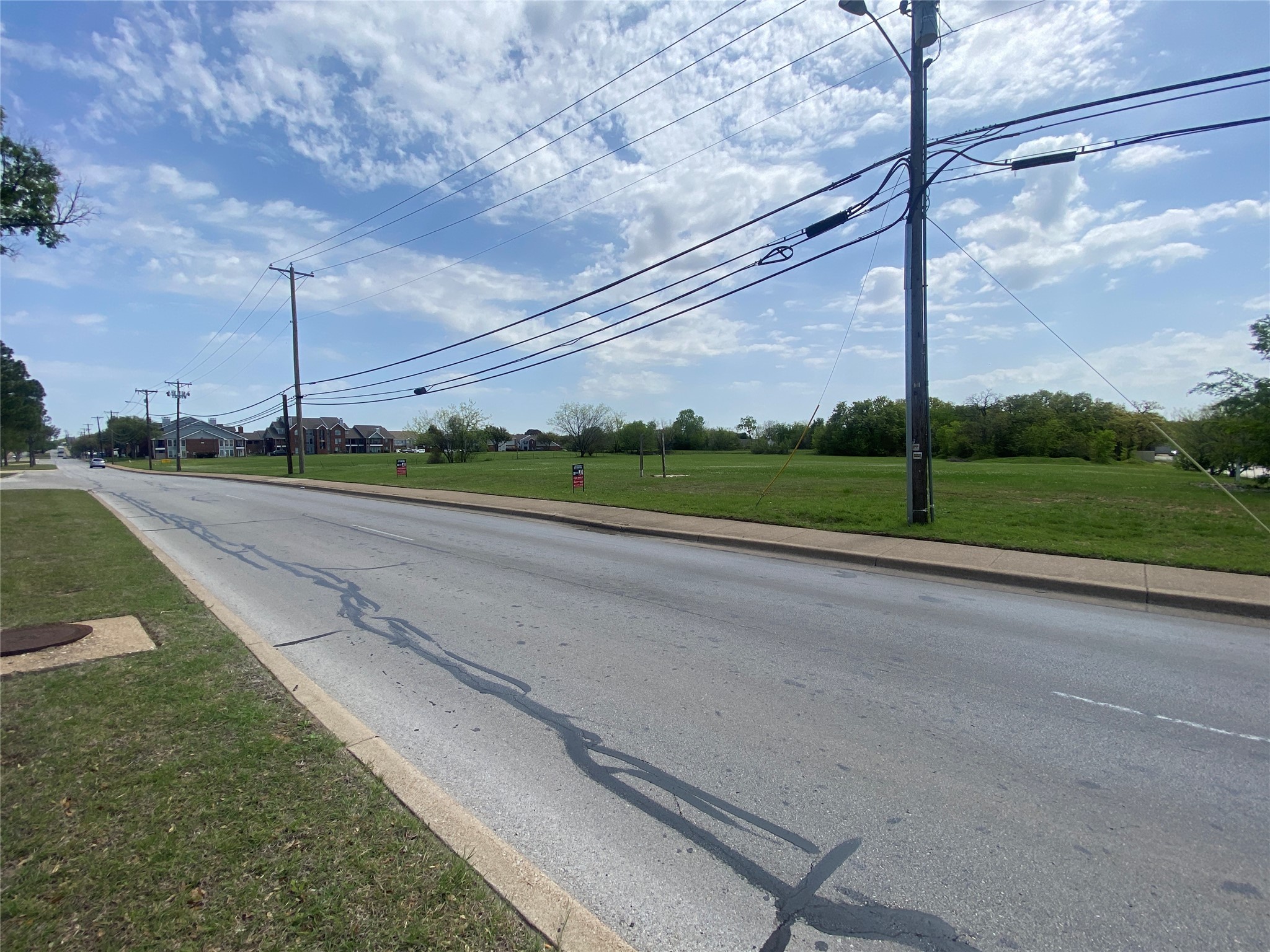 3708 Harwood Road Bedford TX 76021