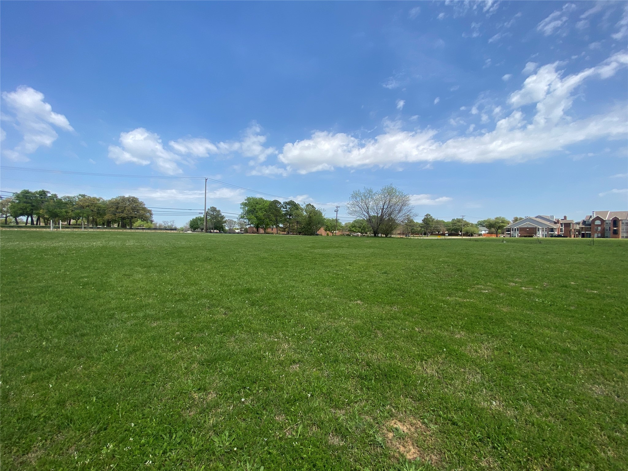 3708 Harwood Road Bedford TX 76021