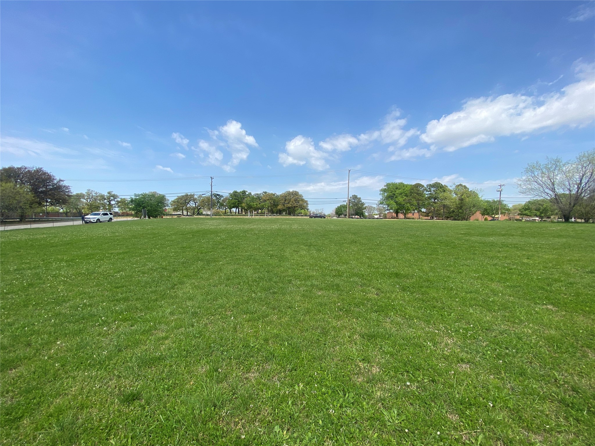 3708 Harwood Road Bedford TX 76021