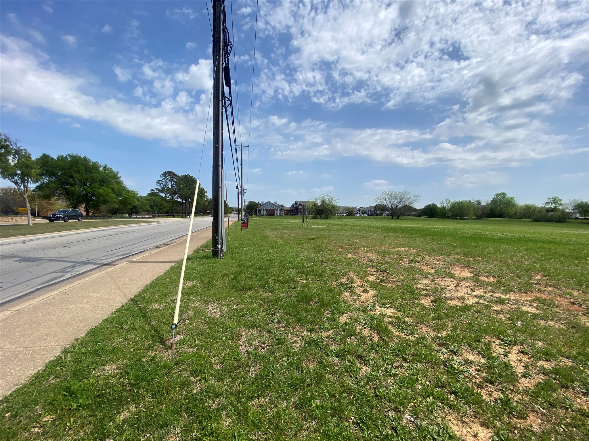 3708 Harwood Road Bedford TX 76021