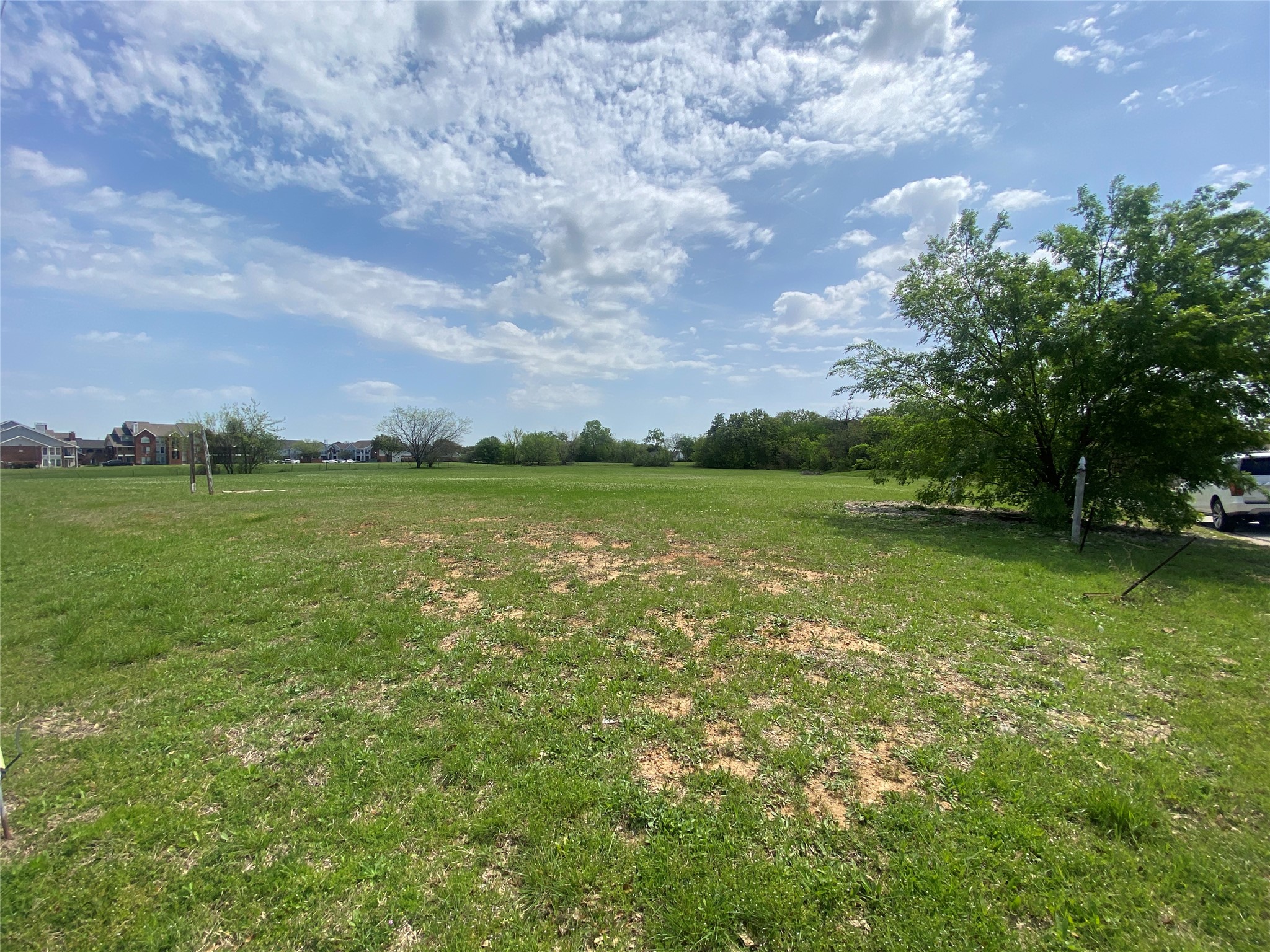3708 Harwood Road Bedford TX 76021