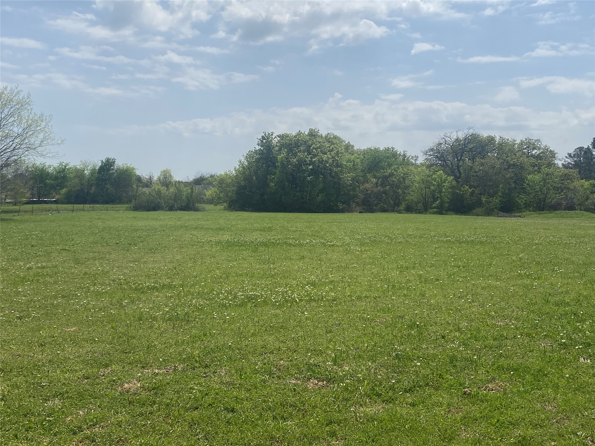 3708 Harwood Road Bedford TX 76021