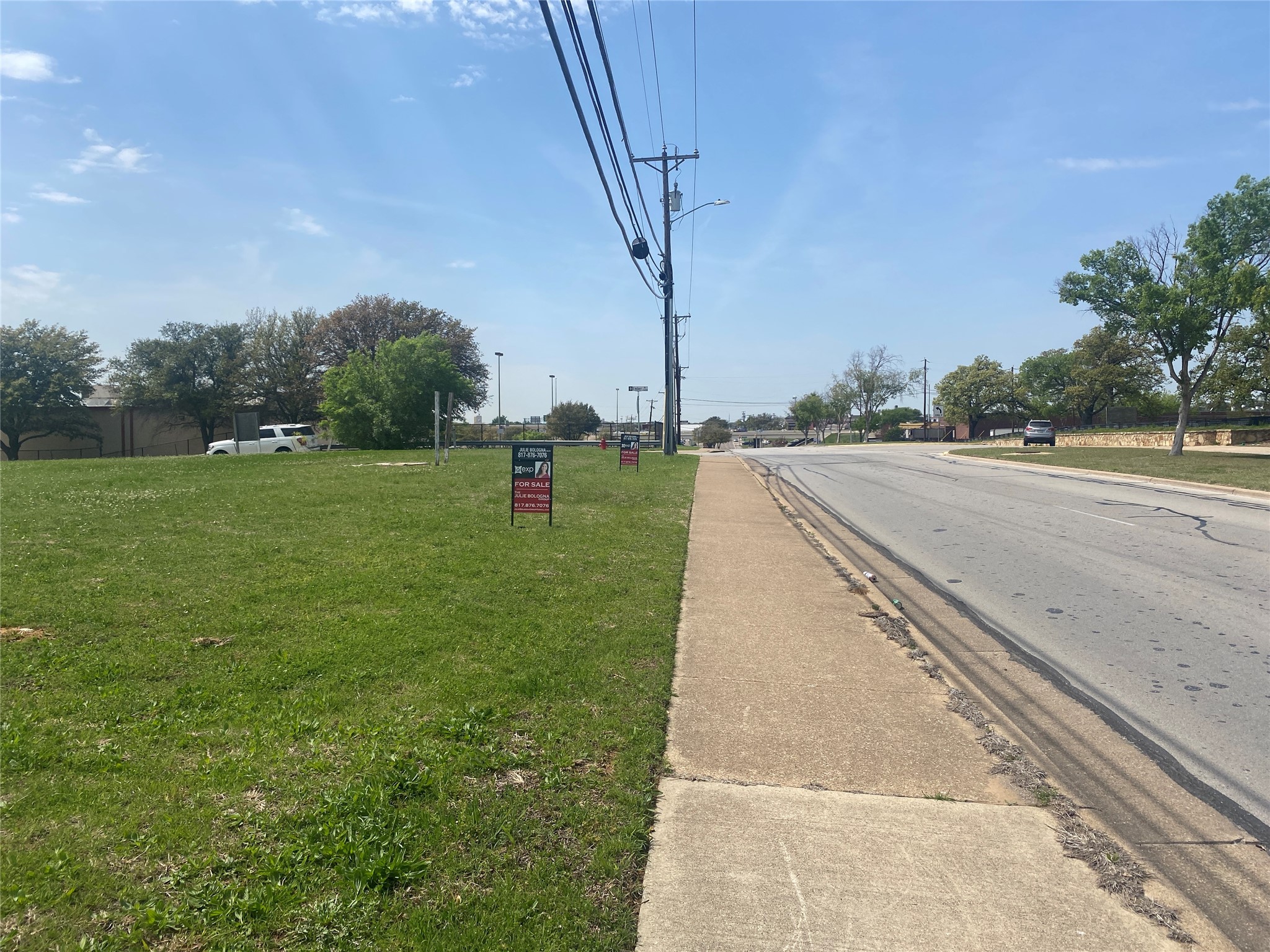 3708 Harwood Road Bedford TX 76021