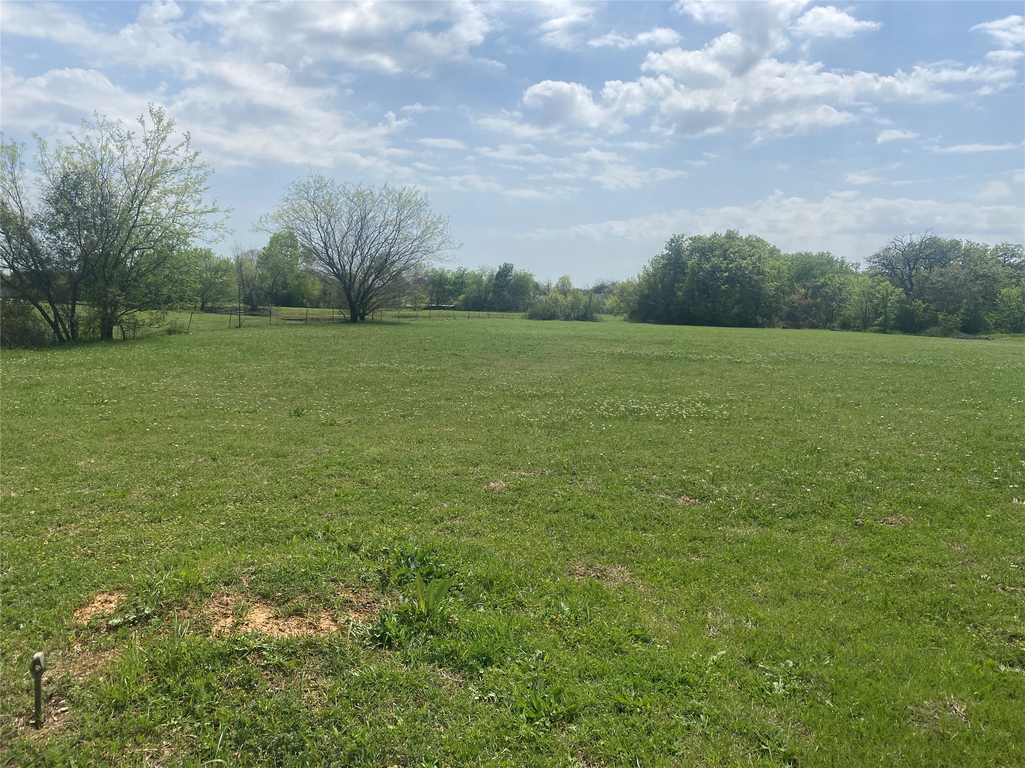 3708 Harwood Road Bedford TX 76021