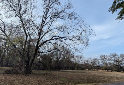 815 Seven Oaks Road Bonham TX 75418