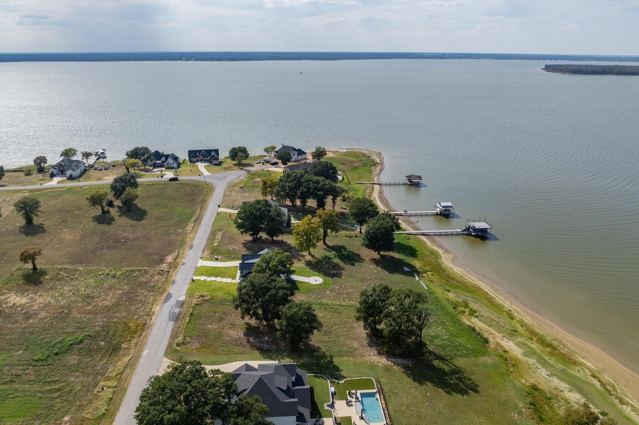 32 Shoreline Drive Mabank TX 75143