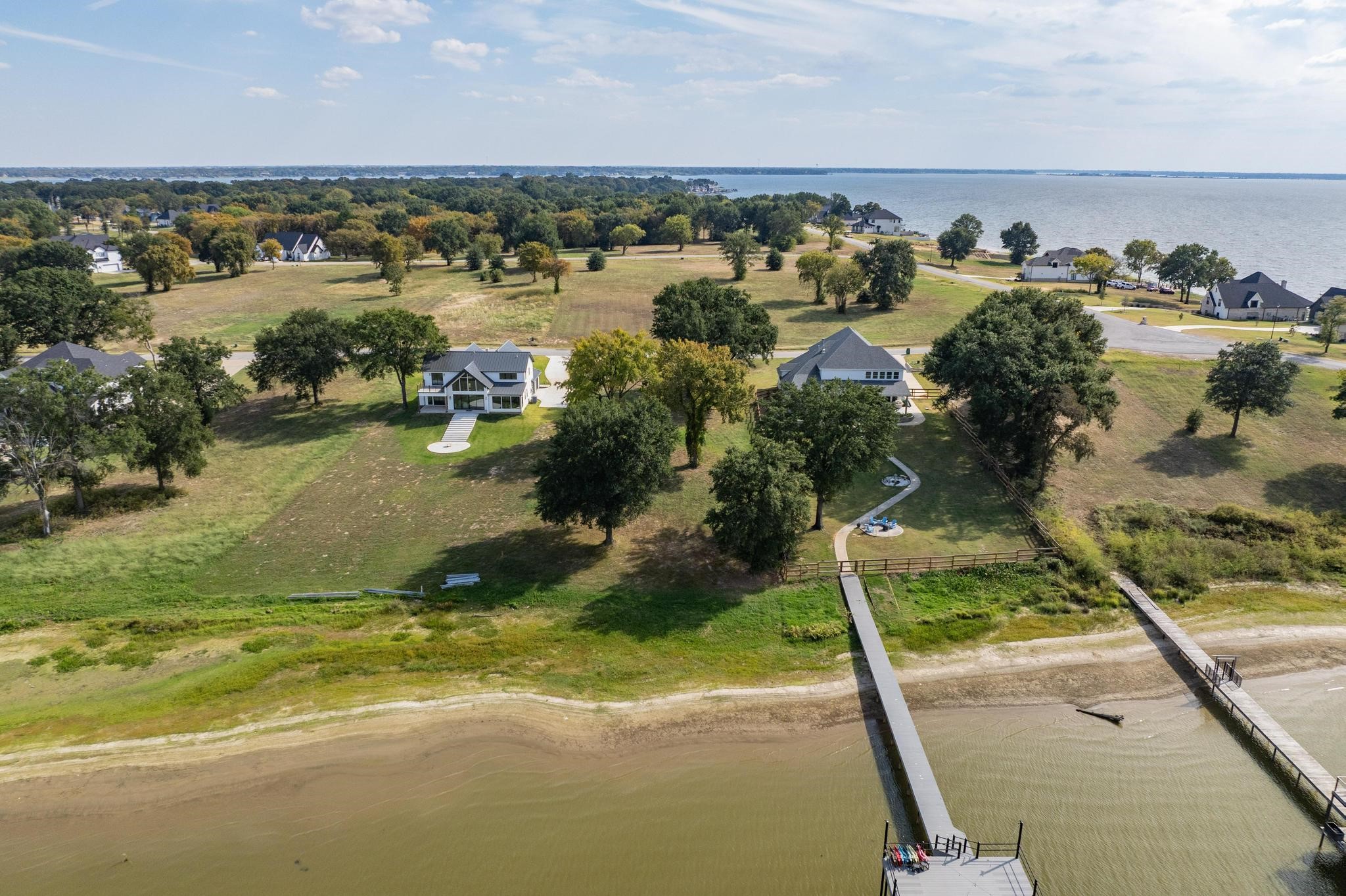 32 Shoreline Drive Mabank TX 75143