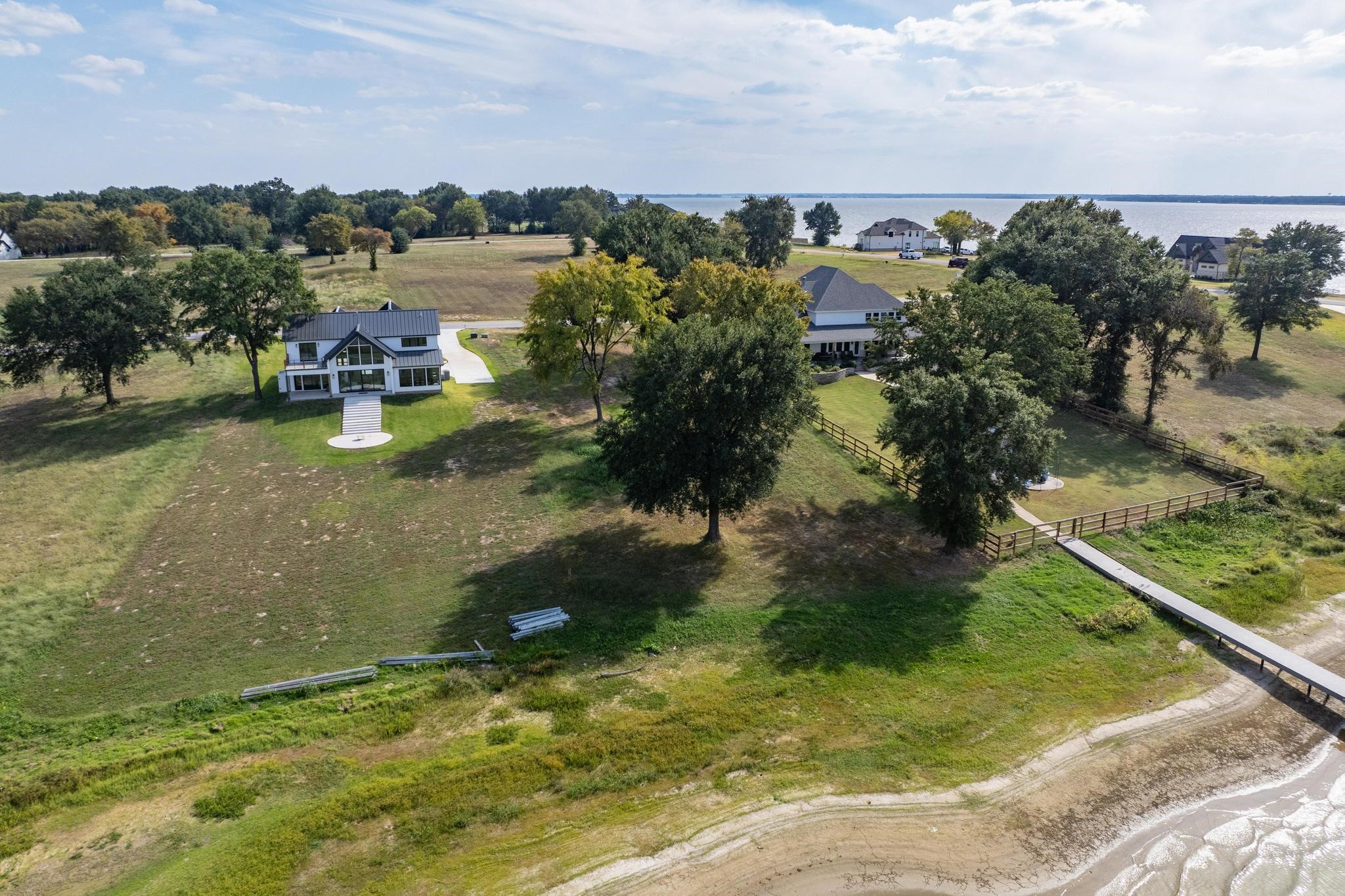 32 Shoreline Drive Mabank TX 75143