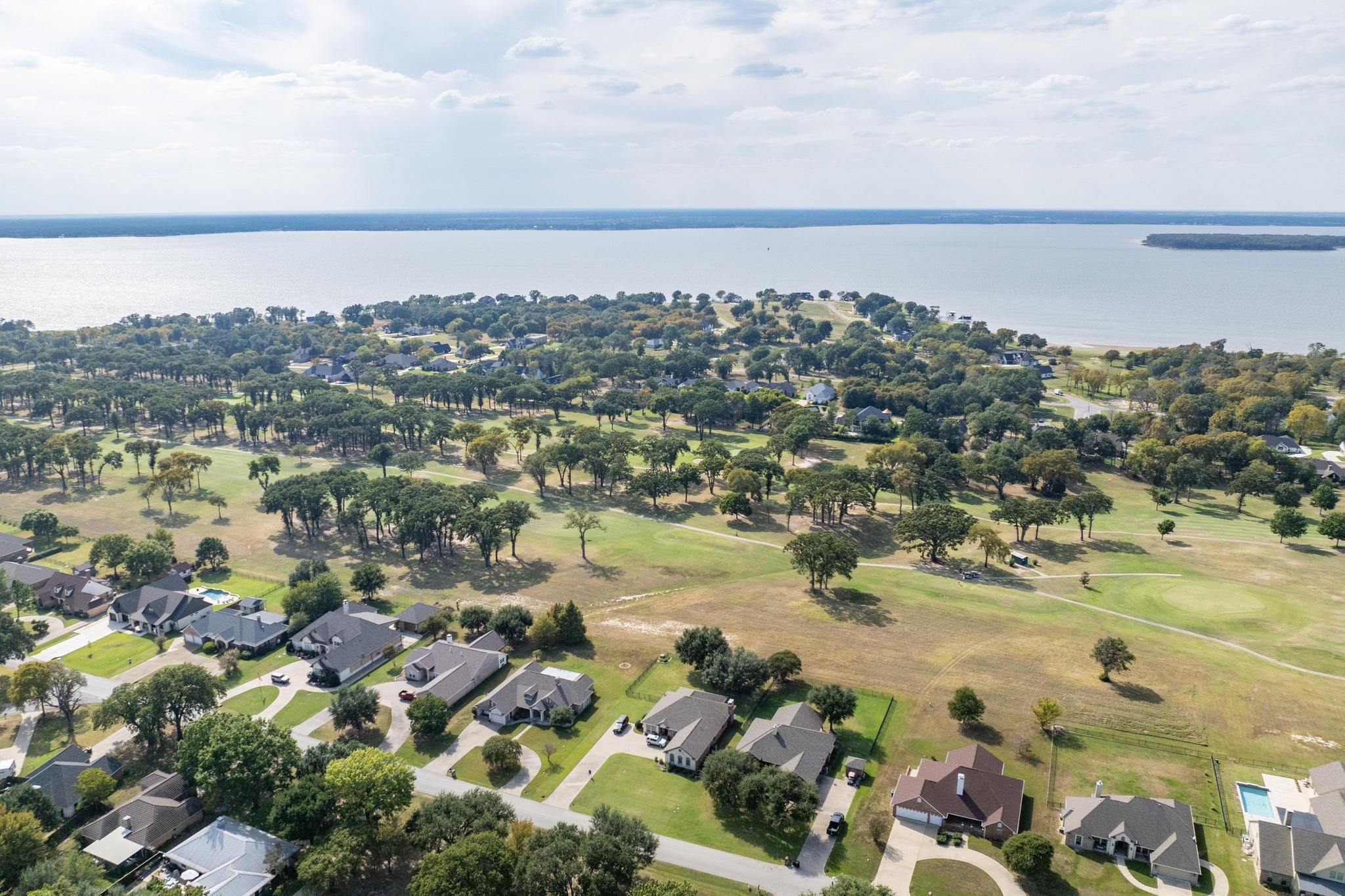 32 Shoreline Drive Mabank TX 75143