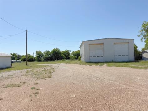 913 N Rice Hamilton TX 76531