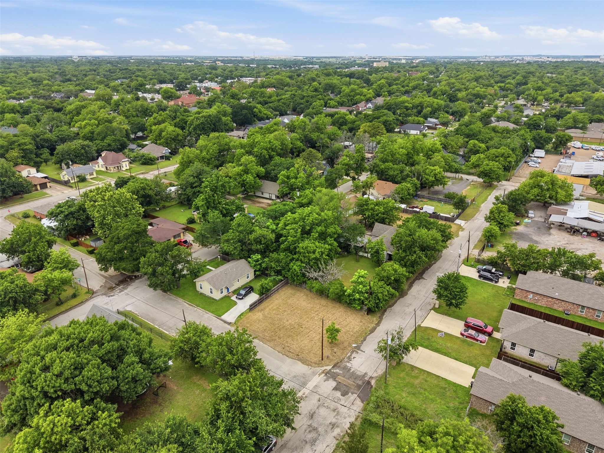 719 N Border Street Cleburne TX 76031