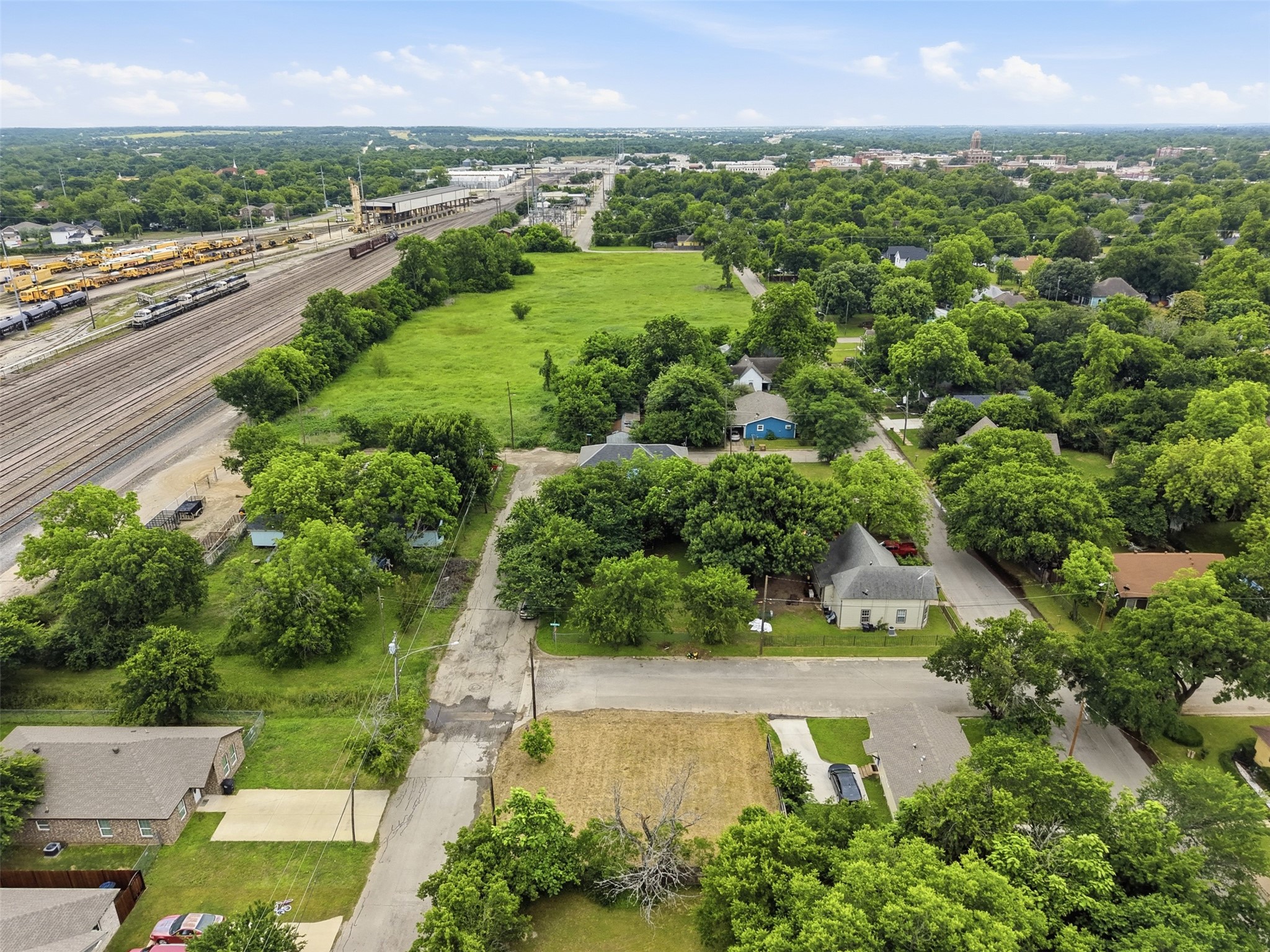 719 N Border Street Cleburne TX 76031