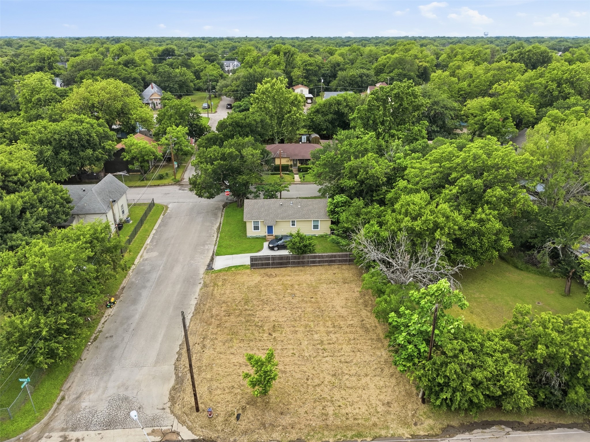 719 N Border Street Cleburne TX 76031
