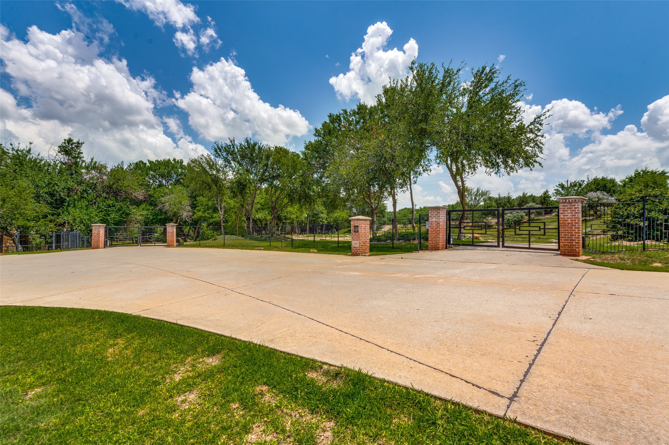 2627 Twelve Oaks Lane Celina TX 75078