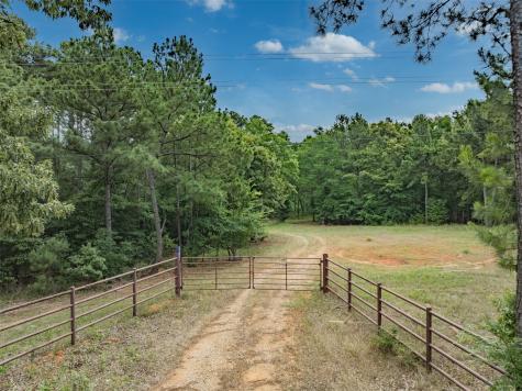 16210 State Highway 110 N Lindale TX 75771