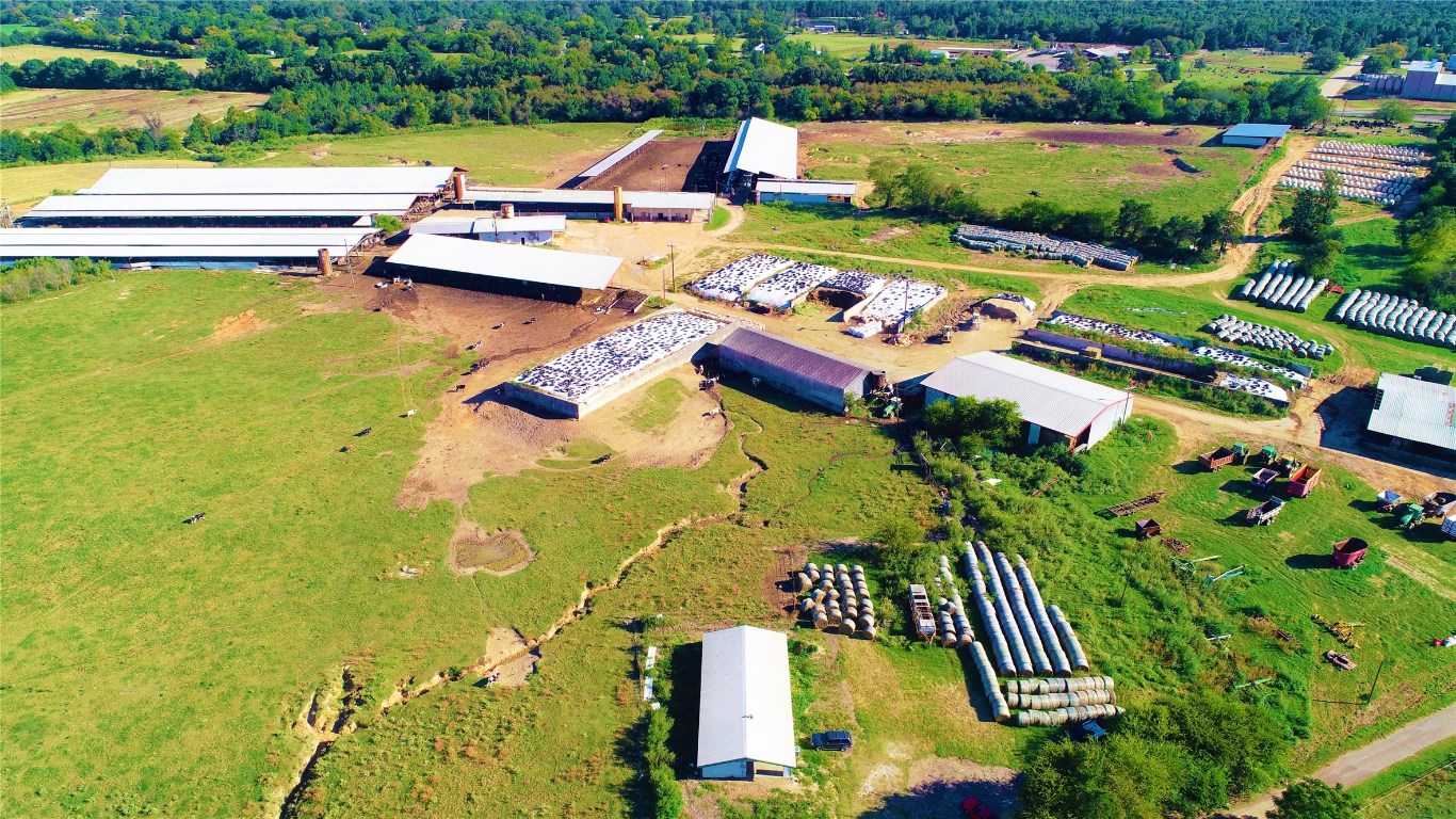 248 County Road 4310 Winnsboro TX 75494