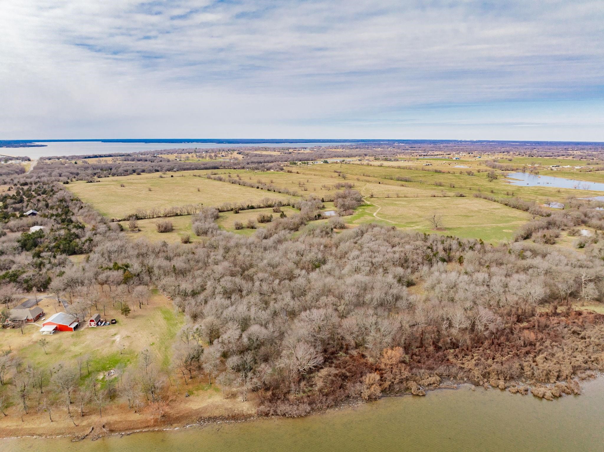 352 Rs County Road 1605 Point TX 75472
