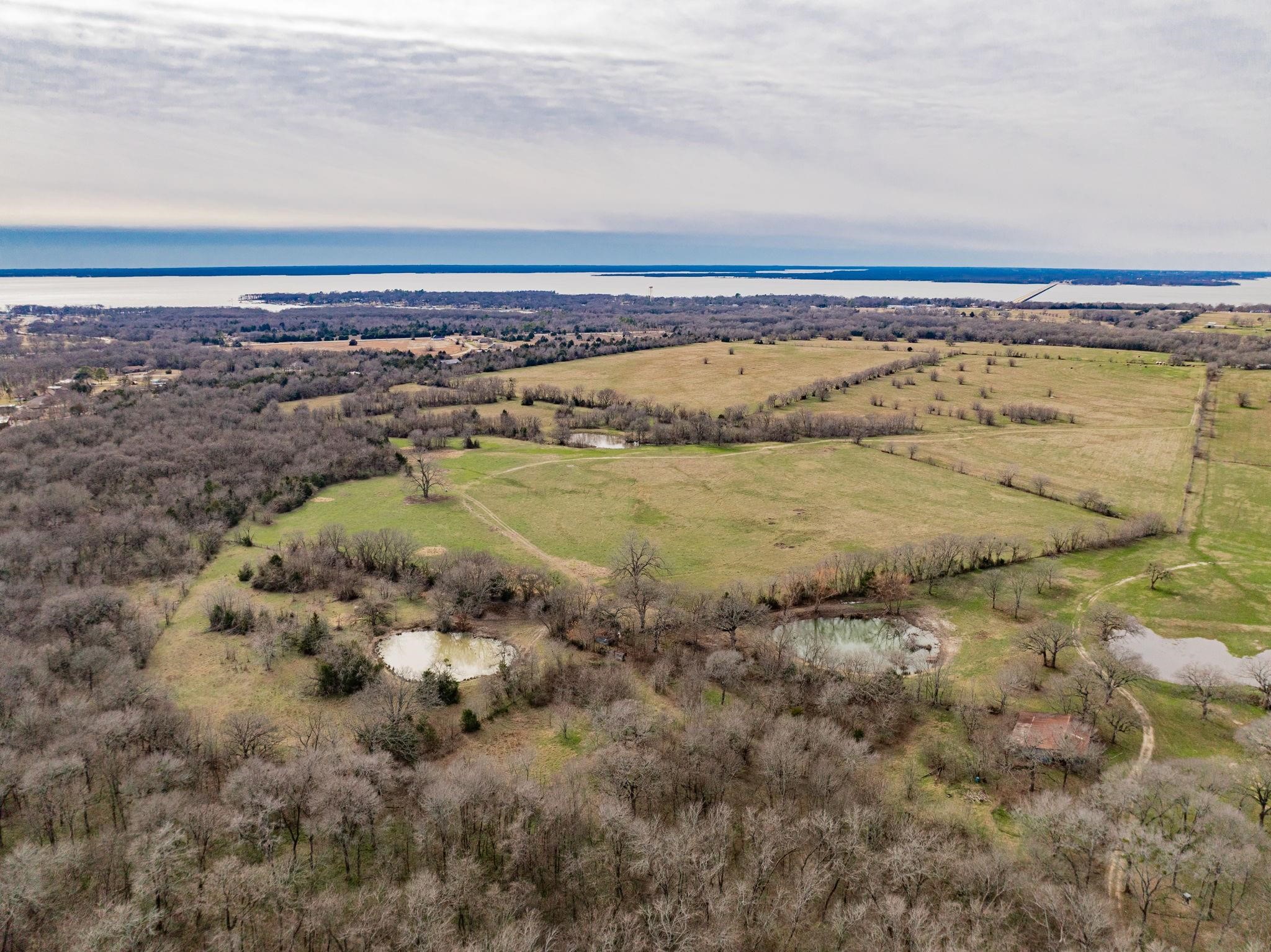 352 Rs County Road 1605 Point TX 75472